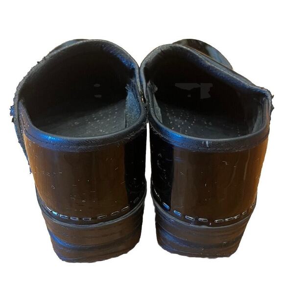 Dansko Patent Leather Clog Shoes Size 37/7 Women’s Black Slip On - Picture 7 of 8